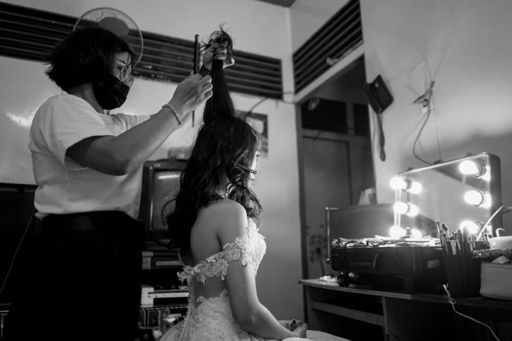 Vanity Makeup Mirror by Mirrex; Your Beauty Special Tool