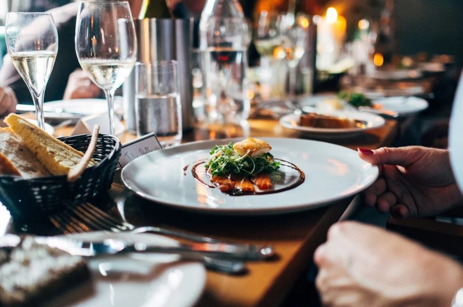 How Can I Make My Restaurant in Costa Mesa successful?