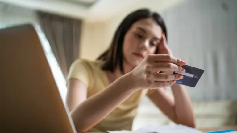 how long does a bankruptcies affect your credit