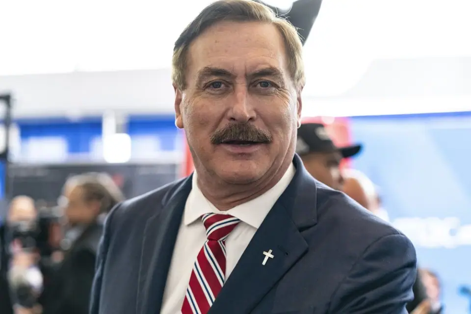 net worth of mike lindell