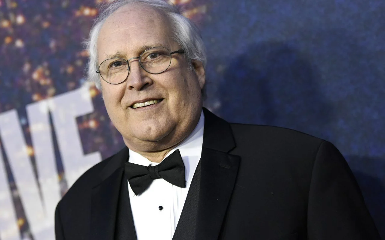 chevy chase net worth