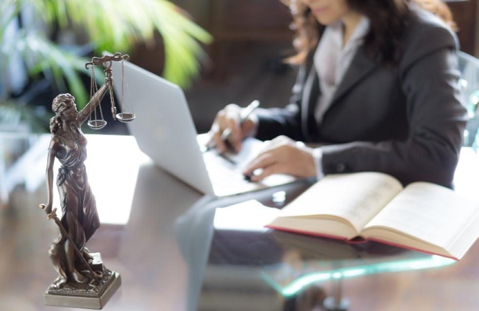 affluent lawyers in america